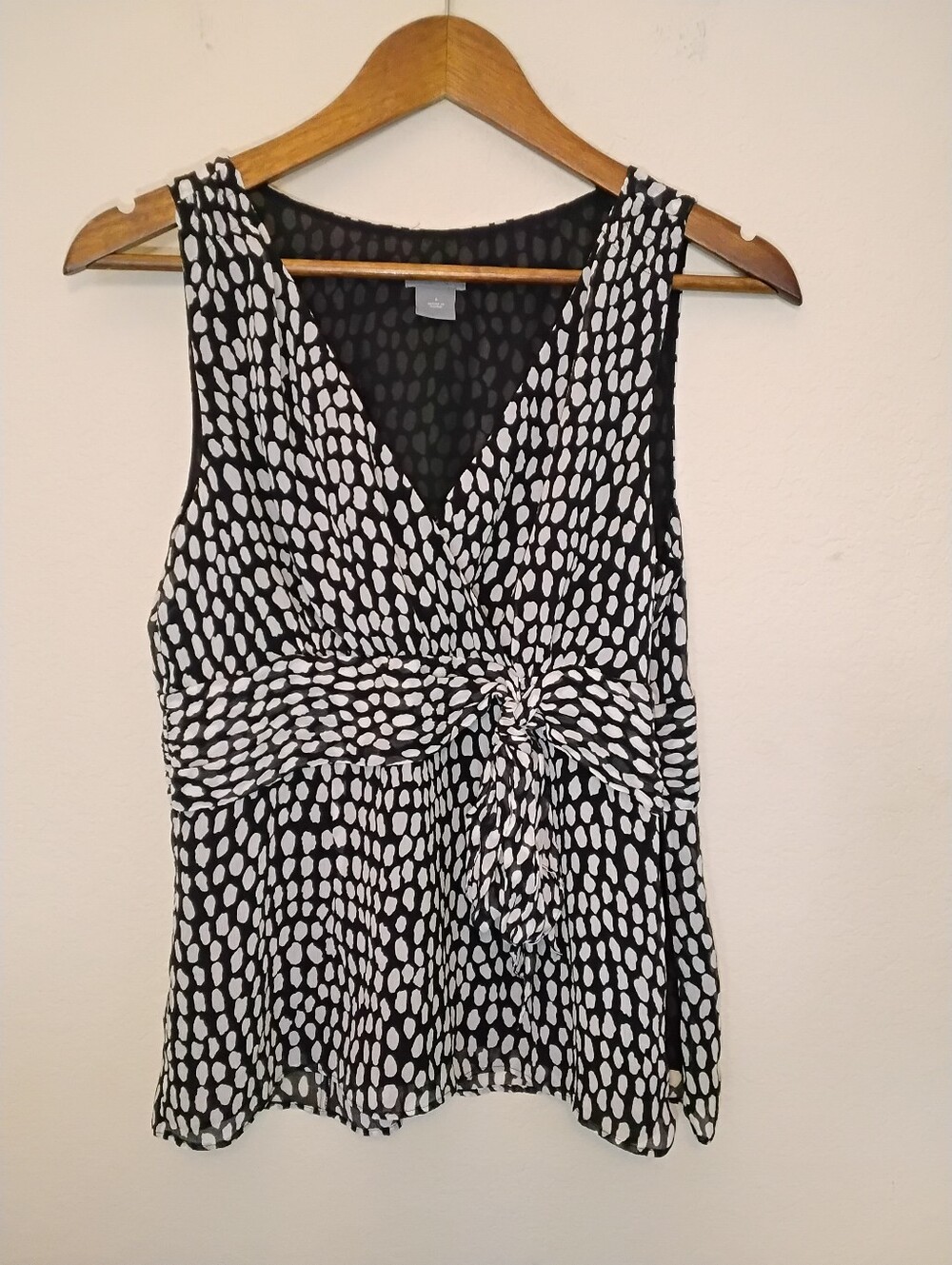 Ann Taylor Blouse Womens Sz 8 Black White Dots Side Knot Waist Business Casual